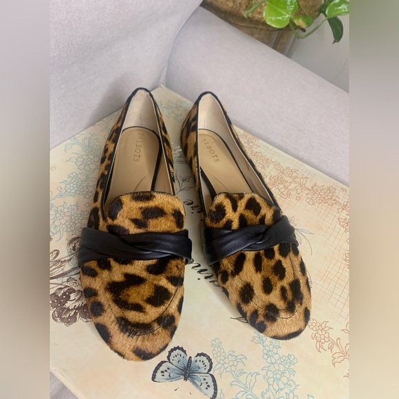 Talbots - Picture 5 of 8